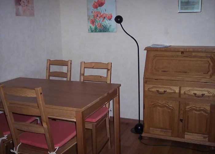 아파트 Apartement *